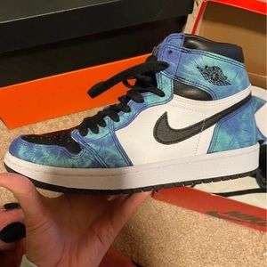 Air Jordan 1 tie dye